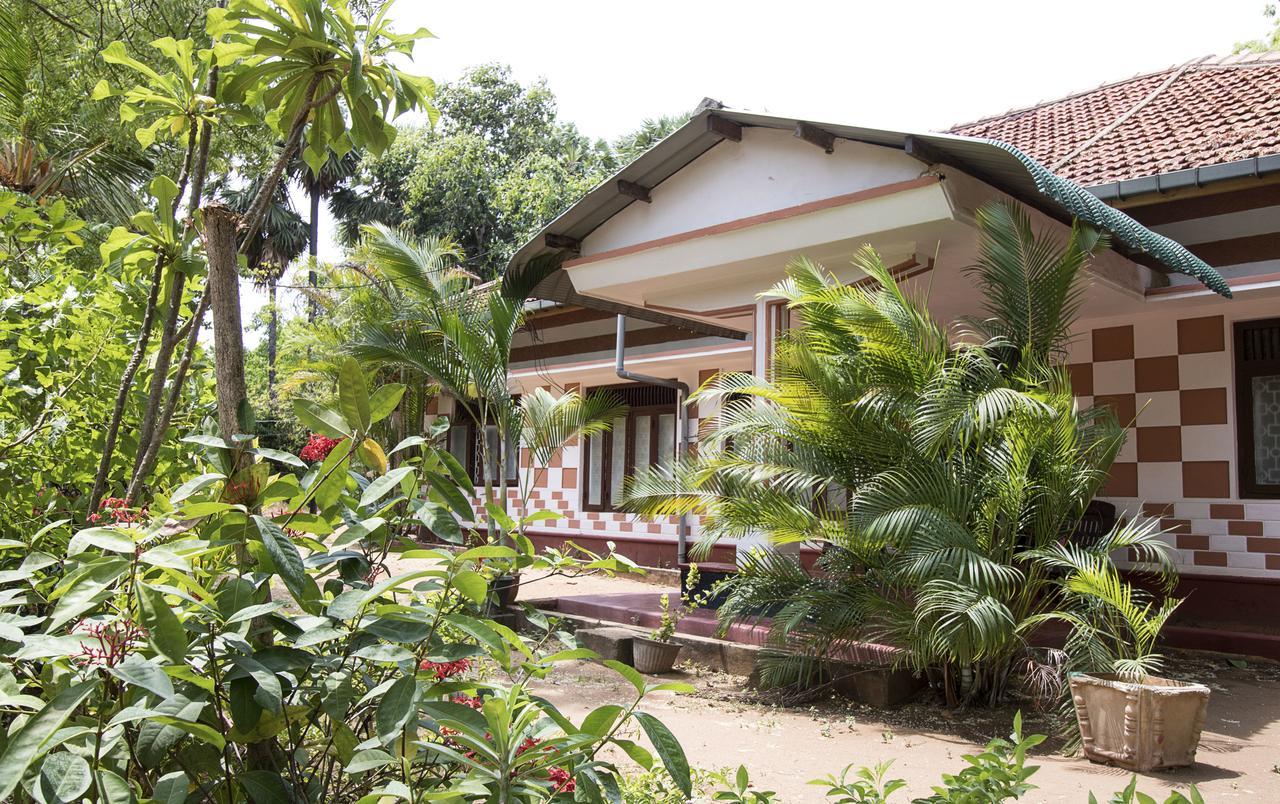 Neem Beach House Trincomalee Eksteriør billede