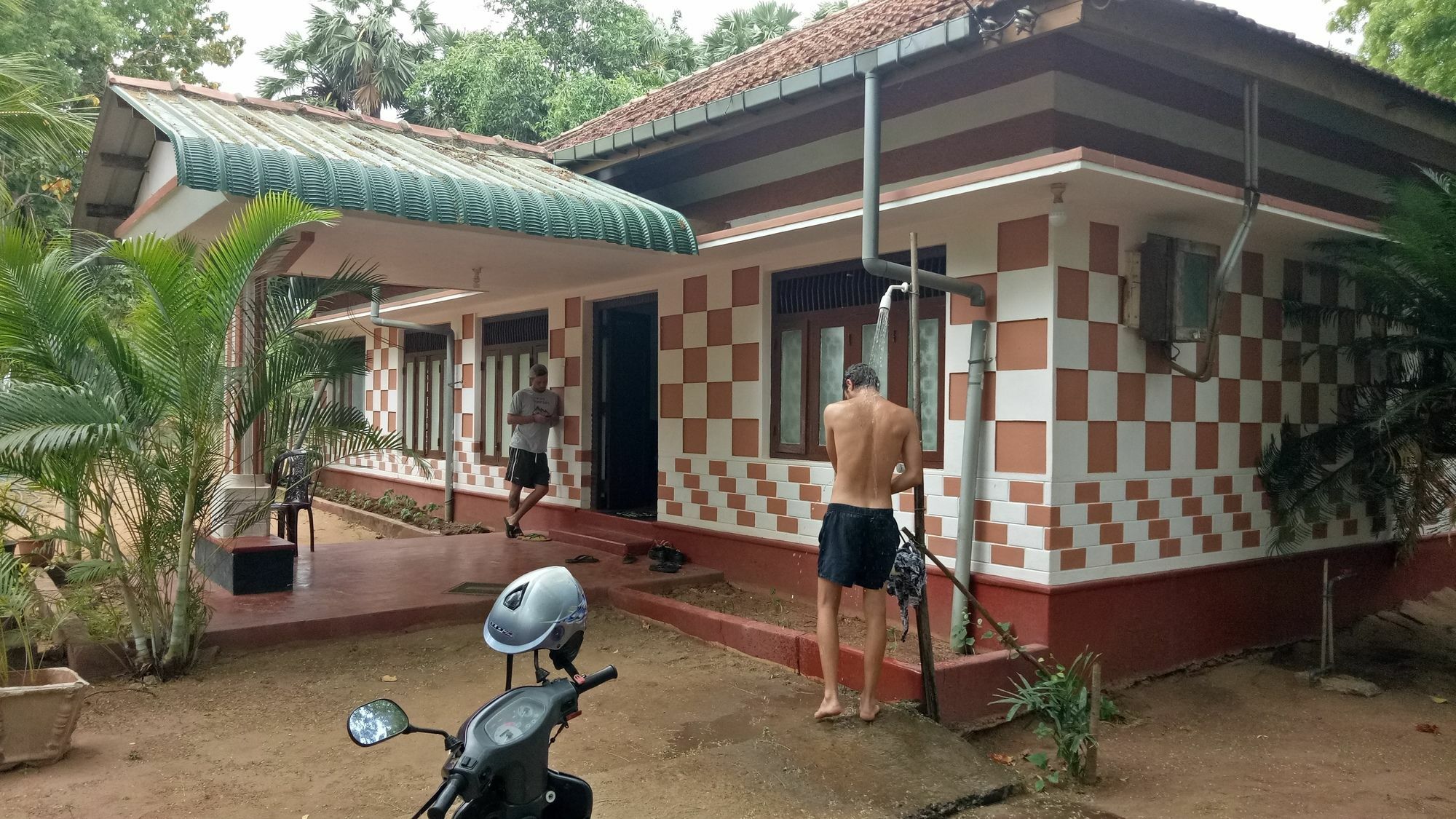Neem Beach House Trincomalee Eksteriør billede